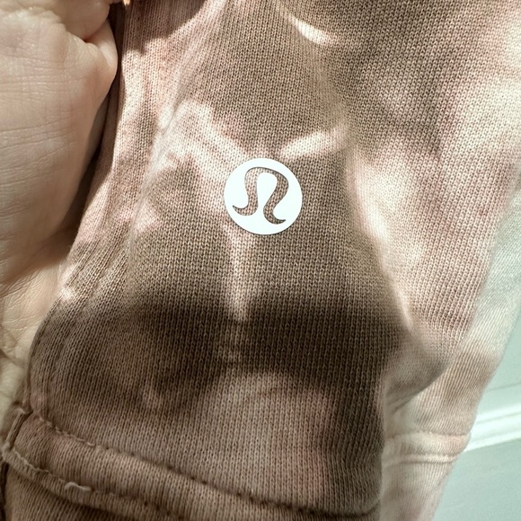 Lululemon All Yours Hoodie Earth Dye Size 6 EUC - Picture 3 of 6